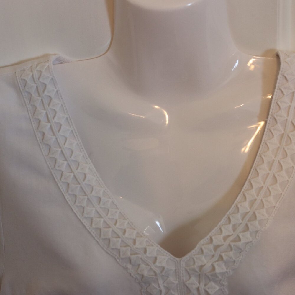 Appraisal Ramie/Viscose V-Neck Blouse Embroidered Lightweight Tropical Size XL - Picture 12 of 13